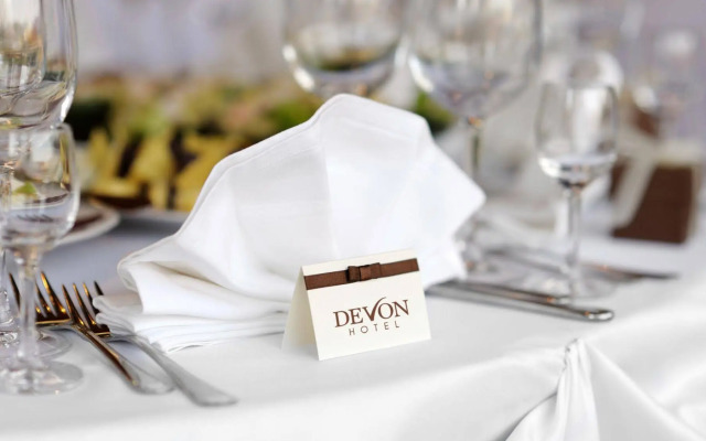 The Devon Hotel