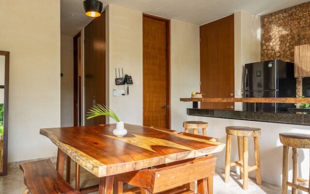Luxury 2 Bedroom Suite Private Pool TL01