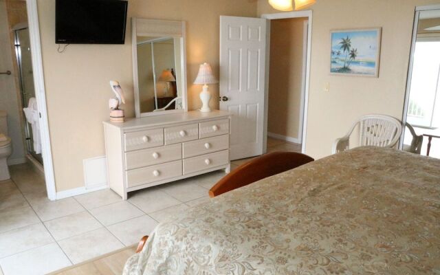 Jamaica Royale 401 - 2 Br Condo