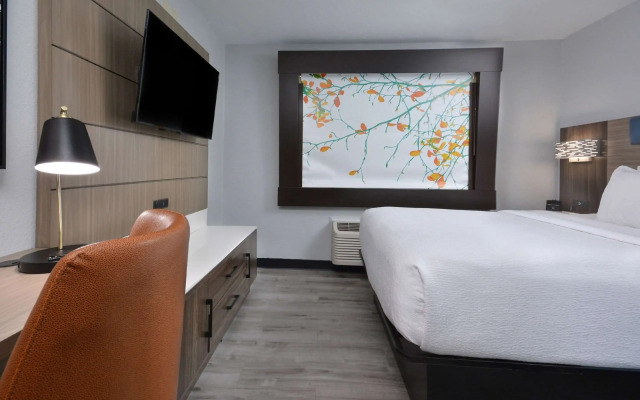Brookstone Lodge near Biltmore Village, Ascend Hotel Collection by Choice Hotels International