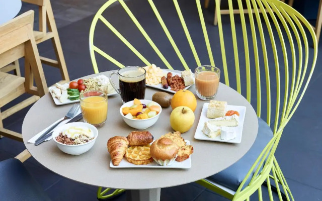 Novotel Suites Paris Nord 18ème