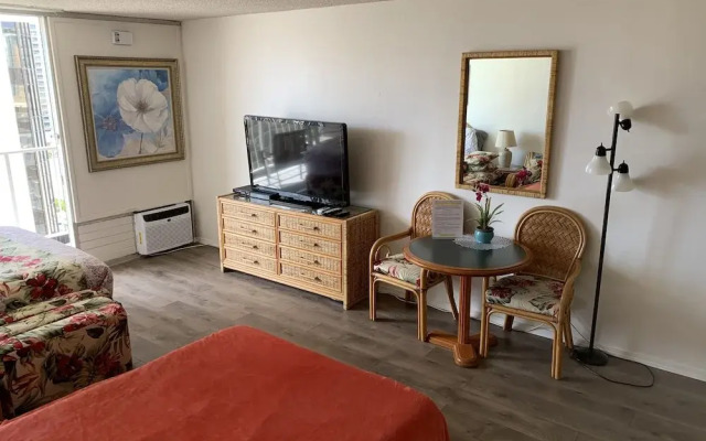 Tropical Studios at Marine Surf Waikiki