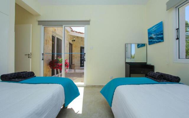Theos Club Villas 3