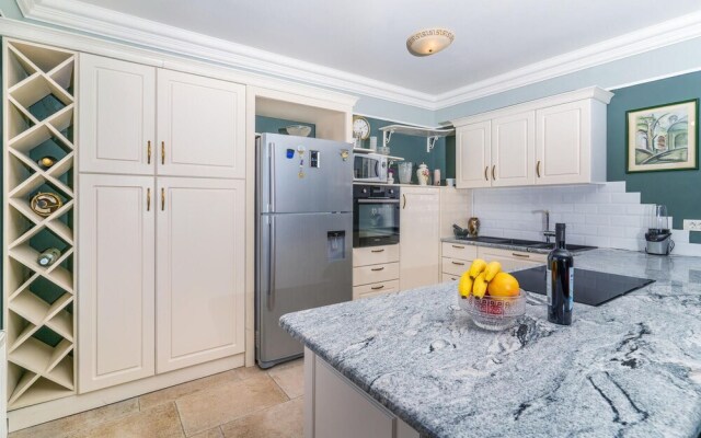 Amazing Home in Kastav With Wifi and 4 Bedrooms