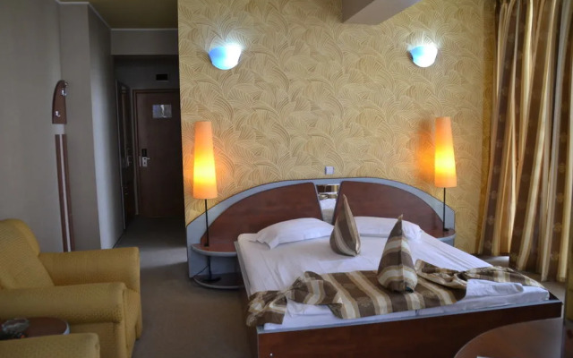 Hotel Helin Electroputere Mall