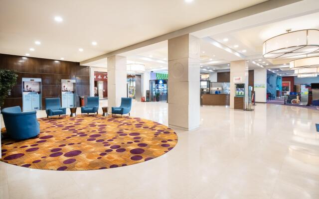 Holiday Inn Express Zhengzhou, an IHG Hotel