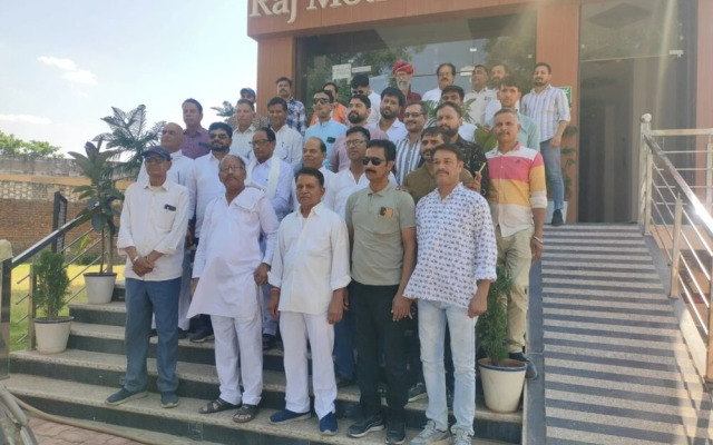 Rajmoti hotel& restro