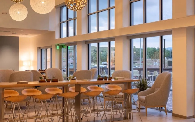 Element Boulder Superior