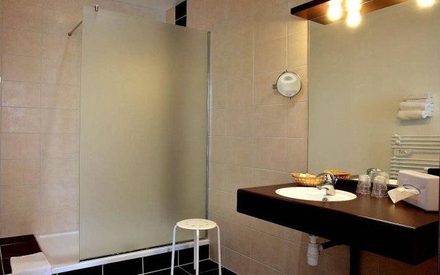 Hôtel les Portes de la Vallée