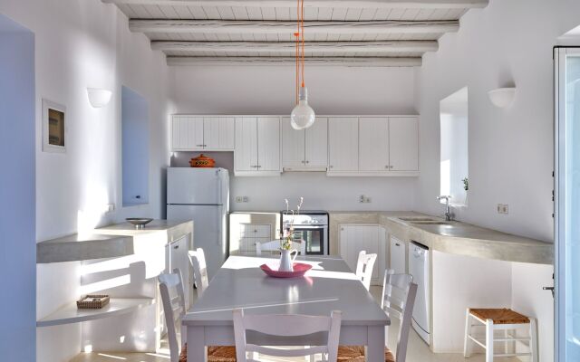 Seafront Villa Paros