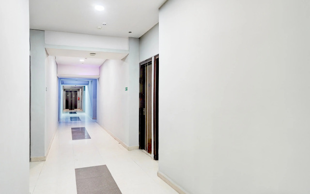 Super Townhouse Patparganj Near Max Super Speciality Hospital