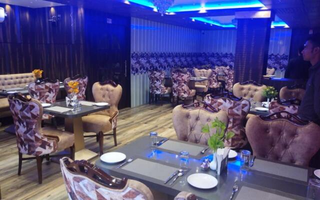 Hotel Aavas Inn