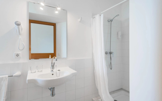 Petit Hotel Hostatgeria Sant Salvador