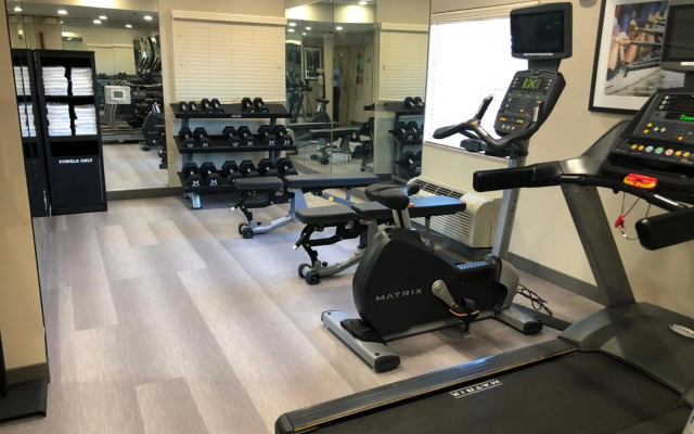 Candlewood Suites Fort Wayne by IHG