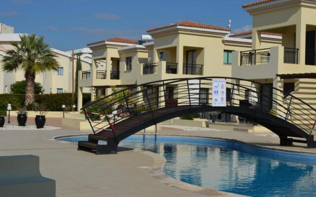 Faros Beach Apartment A102