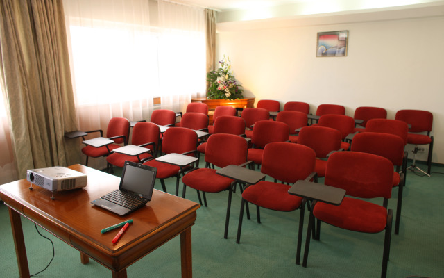 Hotel Moldova