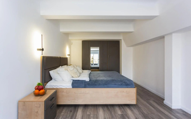 Moment House (Момент Хаус) на проезде Оптический 1