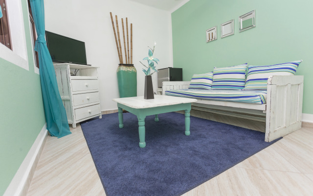 Alma y Mar Hotel & Suites by BFH