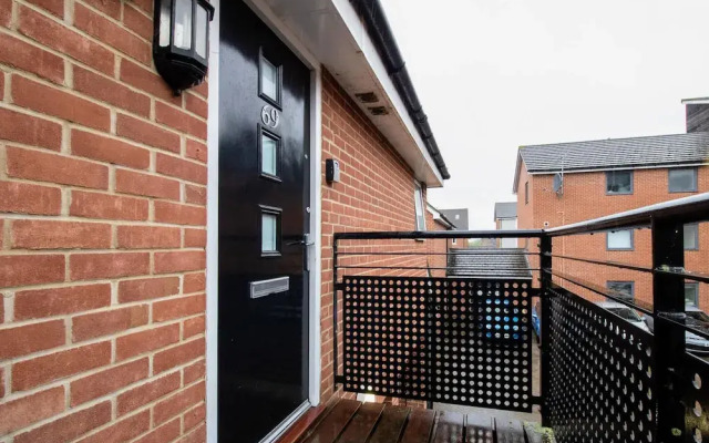 Host Stay Somerset Walk