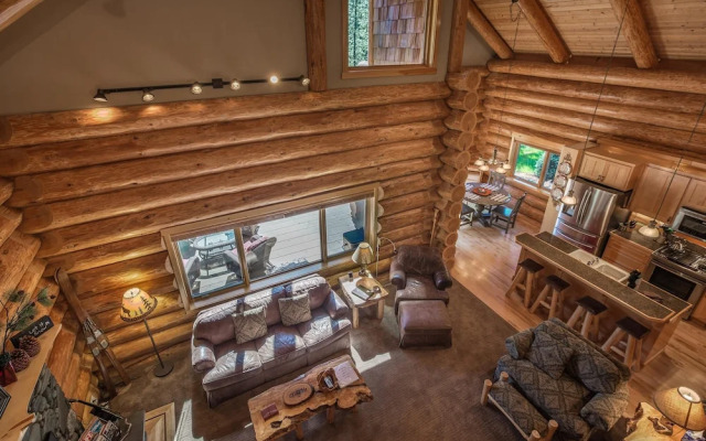 Big Jim Mountain Lodge