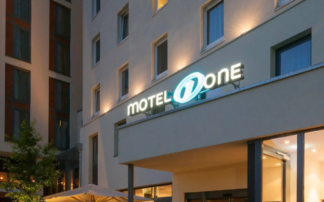 Motel One Stuttgart-Feuerbach
