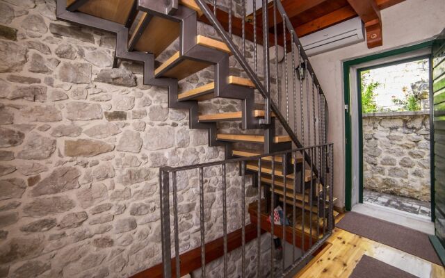 Holiday Home - 300 Years