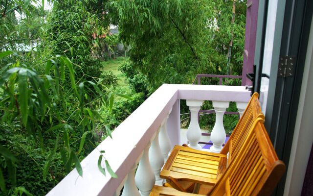 Purple Garden Homestay