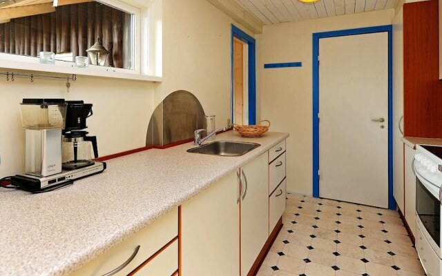 Peaceful Holiday Home in Børkop near Sea
