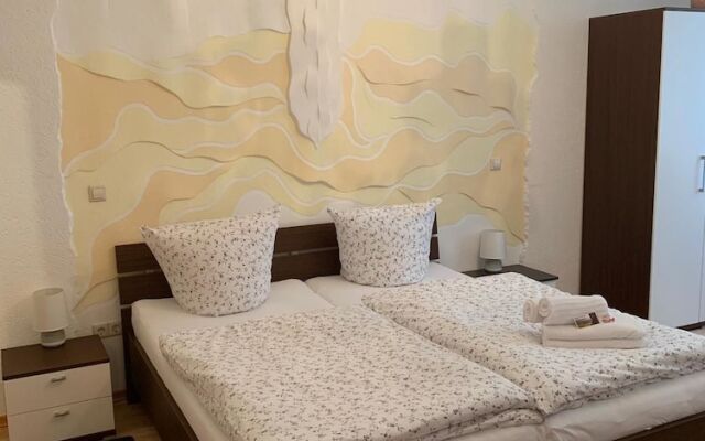 Pension Nathalie Leser