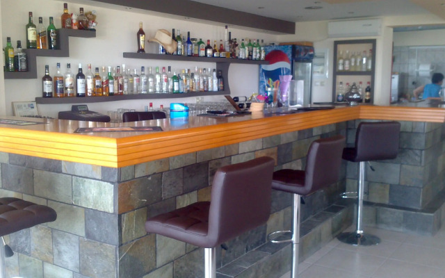 Athinoula Hotel
