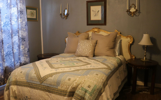 Hospitality Inn Bed & Breakfast