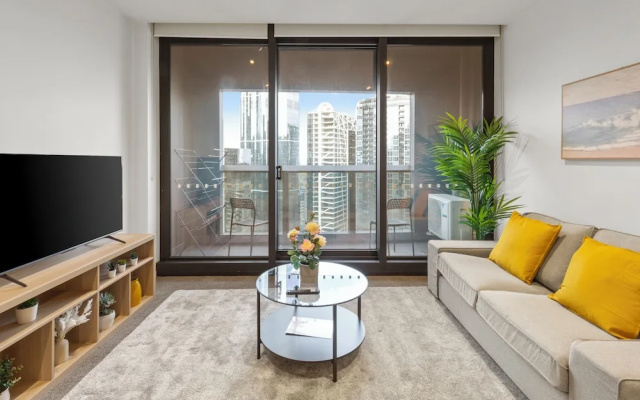 Prima Pearl – Balcony – Melbourne