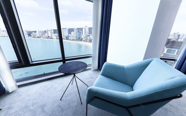 Ocean the point Hotel