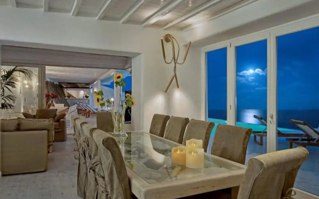 Zinas Villas