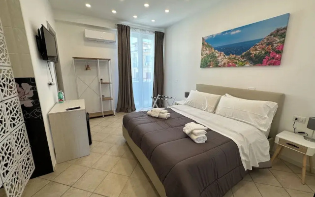 B&B OFF Rooms and Relax