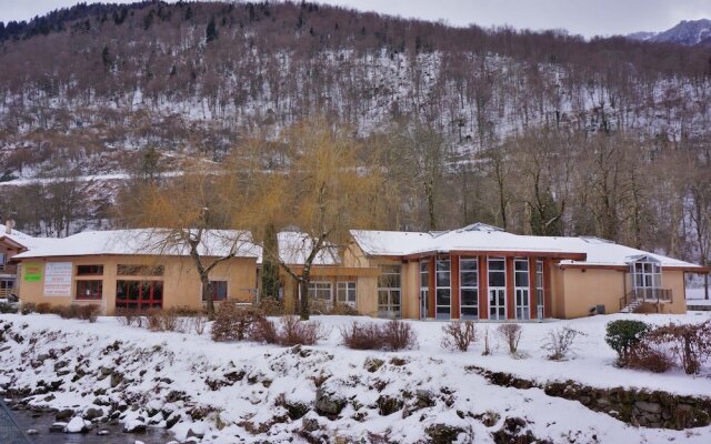 Logement n103 4pers face aux Thermes