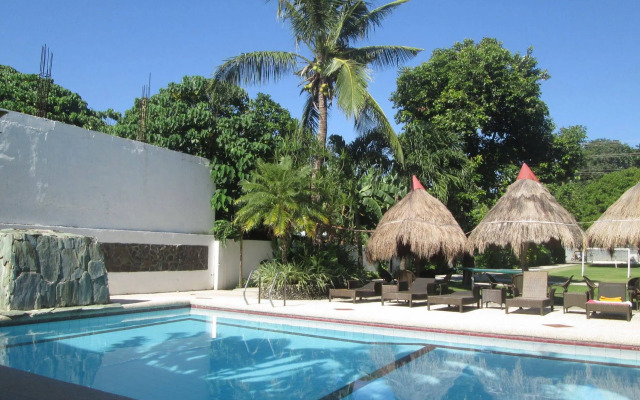 Tonglen Eco Resort