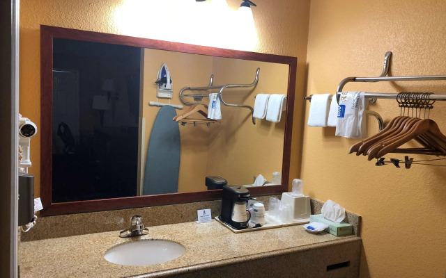 Best Western Executive Inn