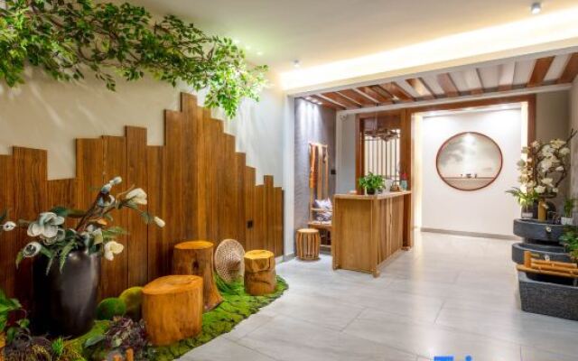 Yishan Jiushe Hostel