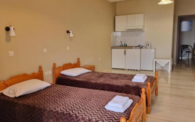 Marinos Studios - 1st floor apartment