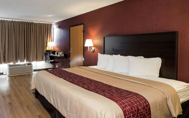 Red Roof Inn Cortland