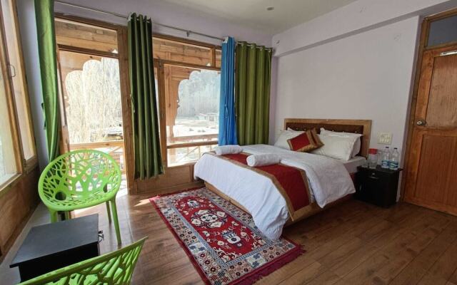 Hotel The Stone Palace