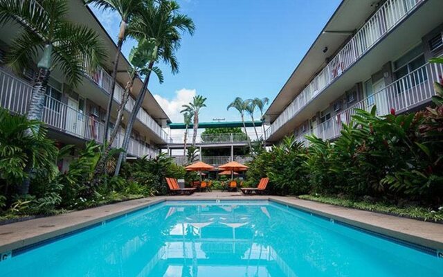 Pacific Marina Inn Airport Hotel