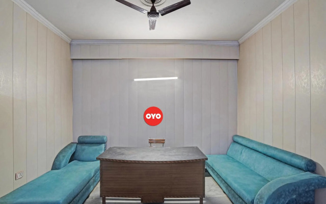 OYO Flagship 80586 Elite Homes