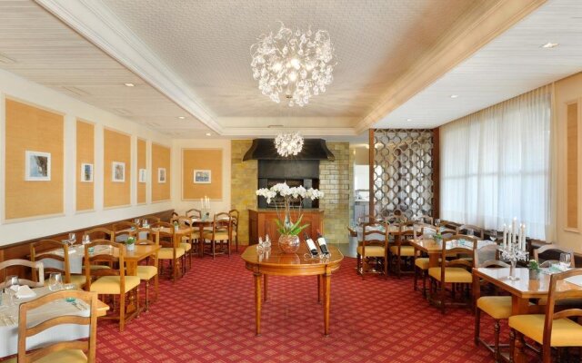 Châtonneyre Hôtel et Restaurant