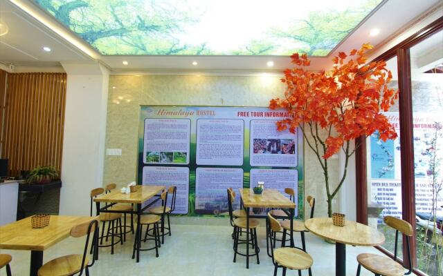 Himalaya Hostel & Room