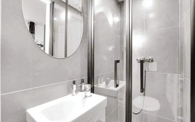 Charming Studio - 2P With AC Near Montmartre
