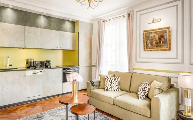 Merveil-Luxury Suite-Louvre-Sebastopol I