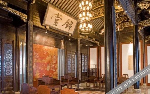 Splendid Clubhouse