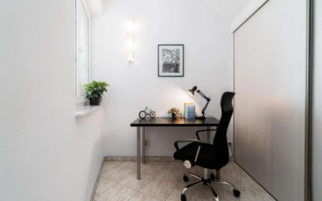 Spacious House 100m2 with Garden, Grill and Parking